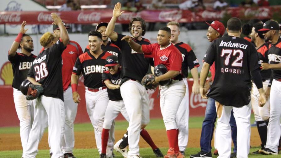 El Escogido buscará mantenerse con vida en la jornada de este domingo El Escogido buscará mantenerse con vida en la jornada de este domingo