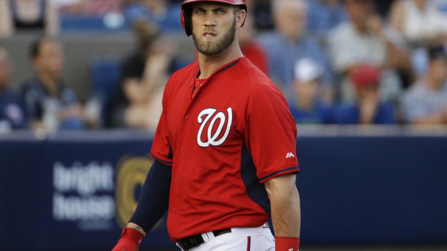 Los Filis realizan presentación formal ante Bryce Harper Los Filis realizan presentación formal ante Bryce Harper