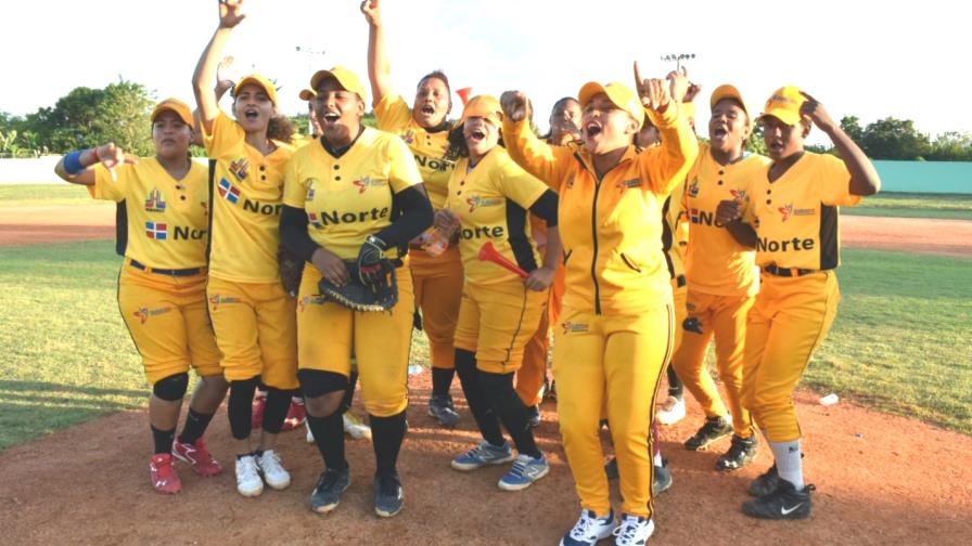 El Norte hace historia al ganar el primer oro del béisbol femenino El Norte hace historia al ganar el primer oro del béisbol femenino