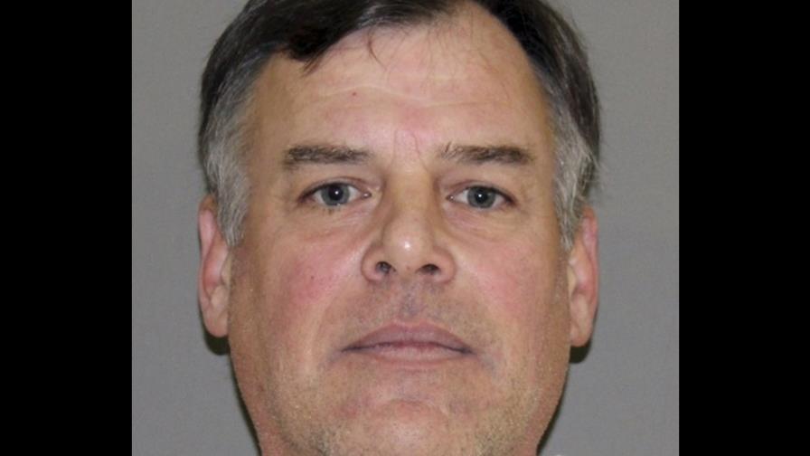 Ex relevista de Grandes Ligas John Wetteland arrestado por abuso de menor