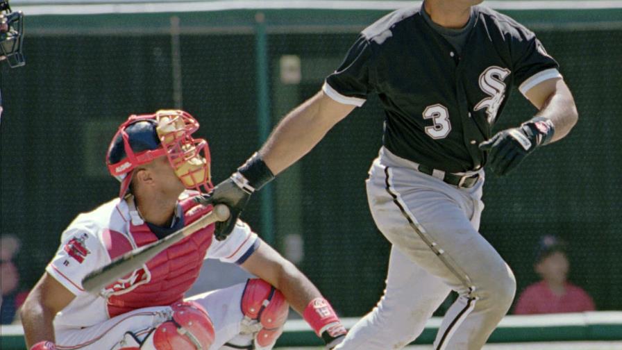 Harold Baines y Lee Smith, elegidos al Salón de la Fama de Cooperstown Harold Baines y Lee Smith, elegidos al Salón de la Fama de Cooperstown