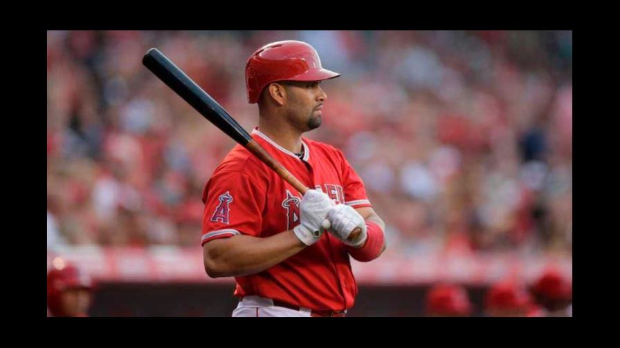 Albert Pujols, el primer jugador en la historia de las Grandes Ligas con 650 jonrones y 650 dobles