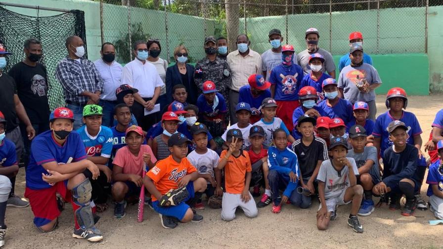 Policía Nacional celebrará torneo de béisbol para niños en Cristo Rey