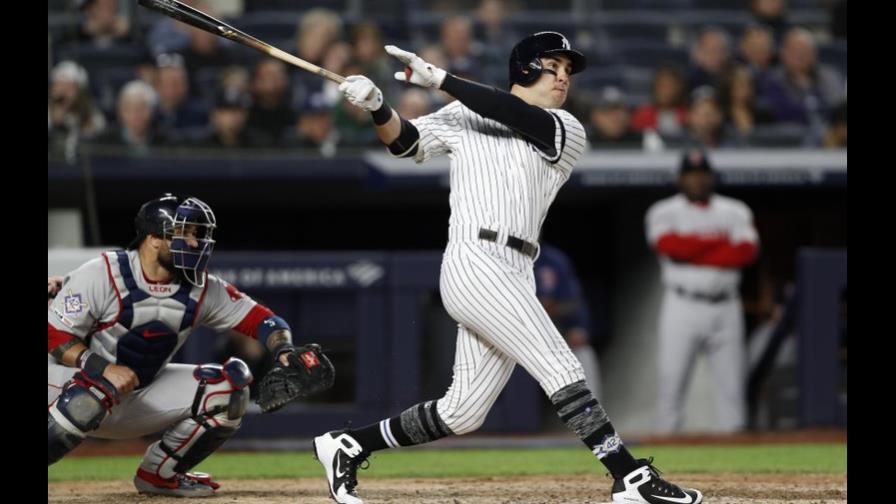 James Paxton poncha a 12 y Yanquis apalean a Medias Rojas