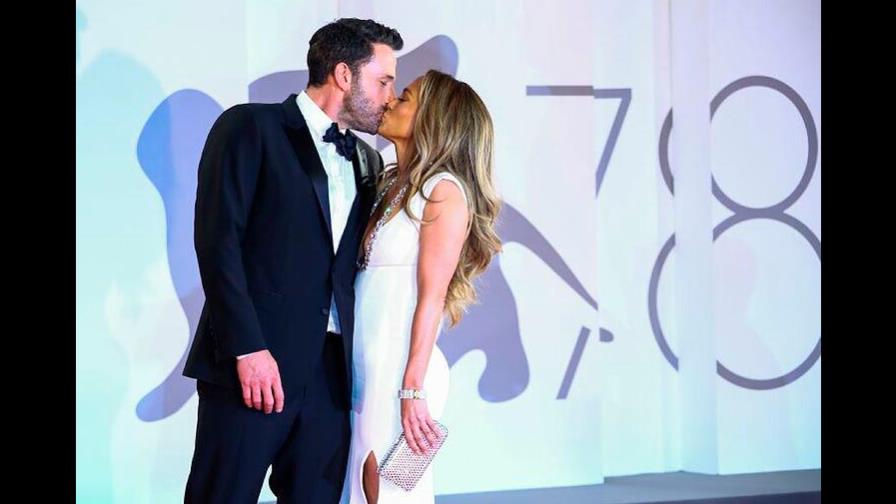 No habrá boda entre López y Affleck sin acuerdo prenupcial 