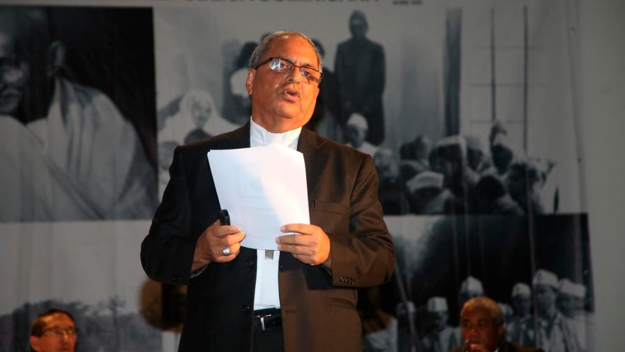 Monseñor Benito Ángeles favorece diálogo de Abinader con liderazgo político