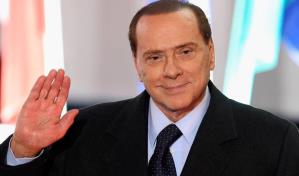 Berlusconi sigue ingresado tras ca&iacute;da en el congreso 