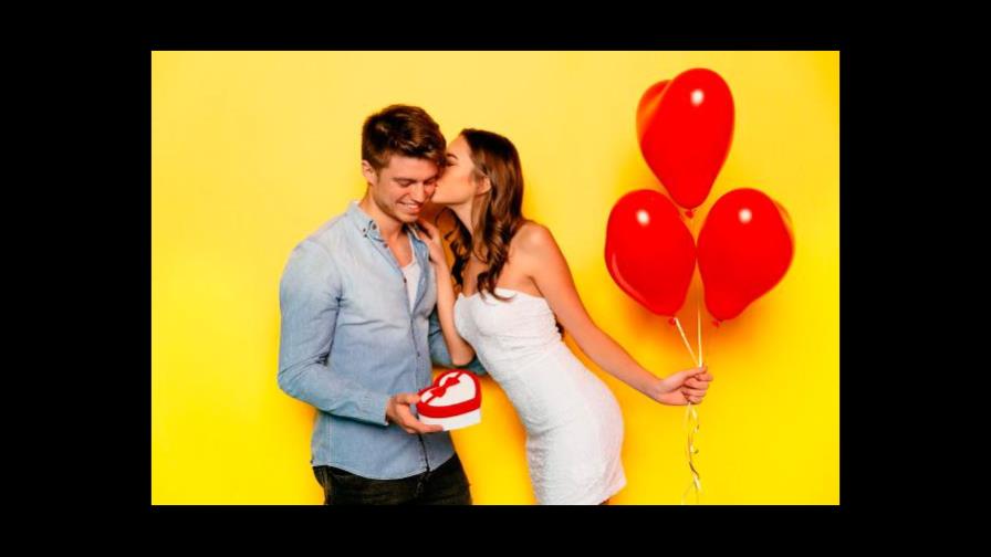 Día del Beso Robado: ¿cuál es el origen de esta celebración?