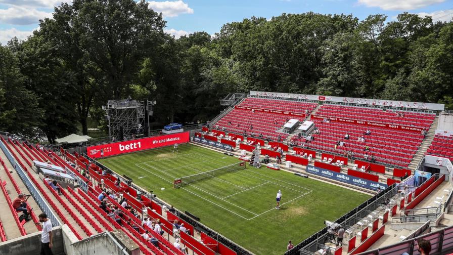 Bautista arranca con victoria ante Struff en Berlín