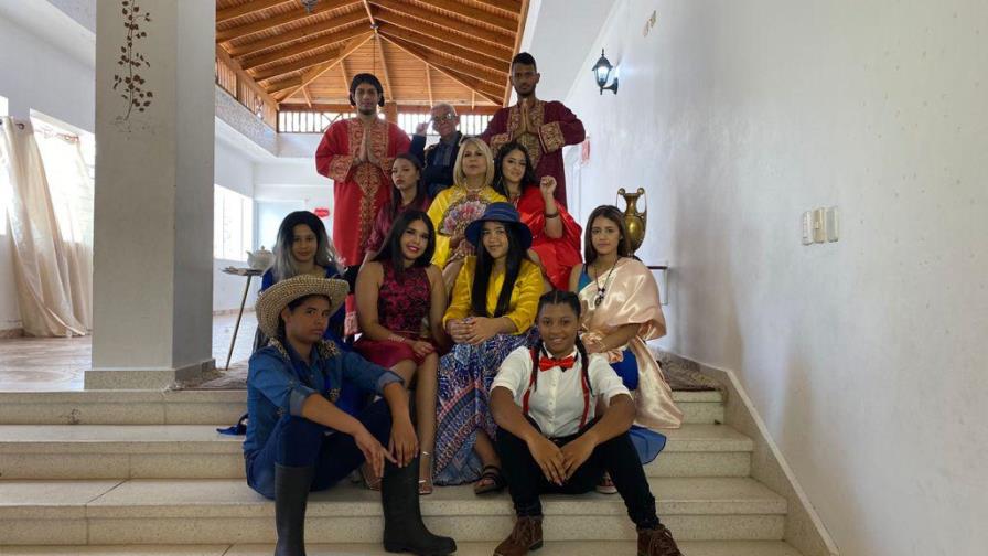 Ocoeños protagonizan obra teatral “Lisístrata odia la política”