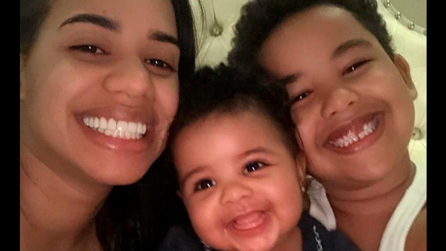 Betty Gerónimo anuncia que ella y sus hijos fueron dados de alta Betty Gerónimo anuncia que ella y sus hijos fueron dados de alta