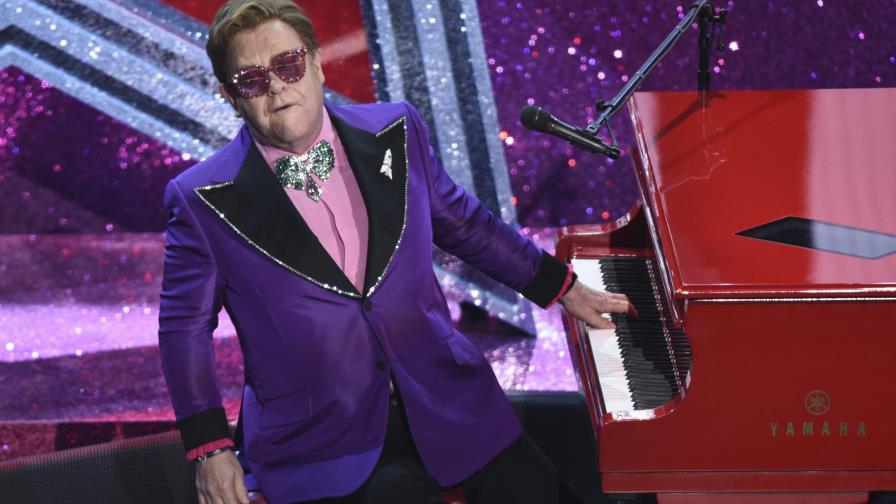 Elton John encabeza concierto benéfico desde casa Elton John encabeza concierto benéfico desde casa