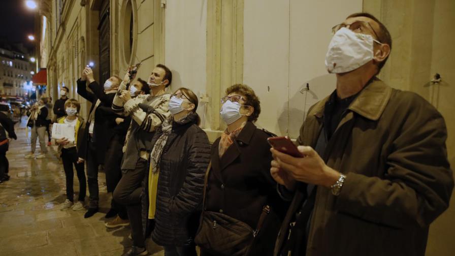 Francia reporta 551 muertes por COVID en últimas 24 horas