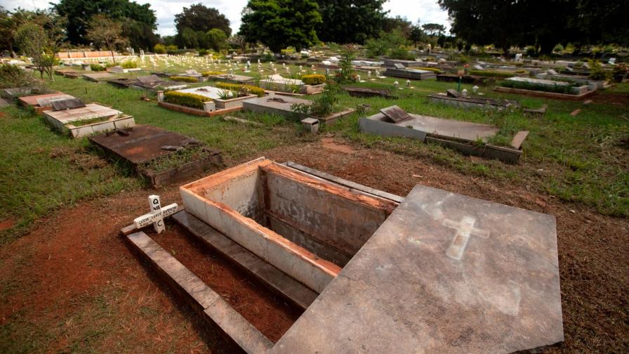 Brasil es ya el tercer país con más muertes por COVID-19 tras récord diario Brasil es ya el tercer país con más muertes por COVID-19 tras récord diario
