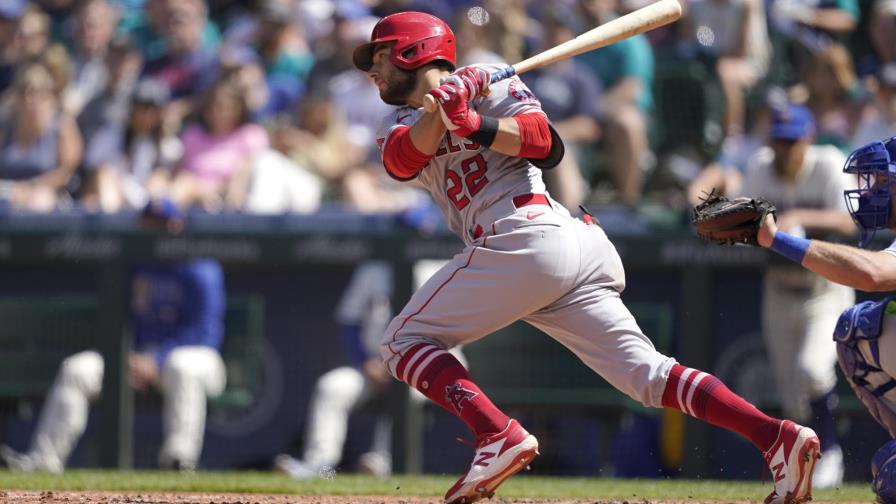 Fletcher hilvana 24 juegos con hit en triunfo de Angelinos Fletcher hilvana 24 juegos con hit en triunfo de Angelinos