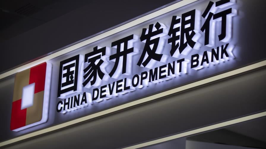 China: cadena perpetua a expresidente de banco por sobornos