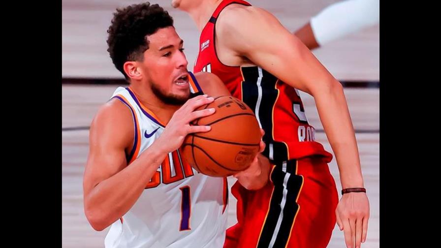 128-101. Booker y Suns vuelven a exhibir su poder ofensivo y siguen invictos 128-101. Booker y Suns vuelven a exhibir su poder ofensivo y siguen invictos