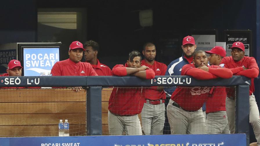 Cuba naufraga en el Preolímpico de béisbol
