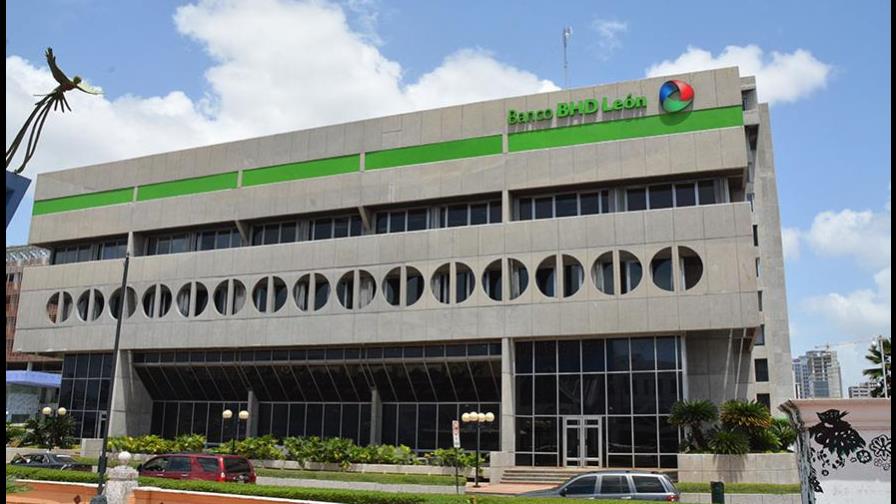 IFC otorga US$60 millones al BHD León para ser prestados a pymes IFC otorga US$60 millones al BHD León para ser prestados a pymes