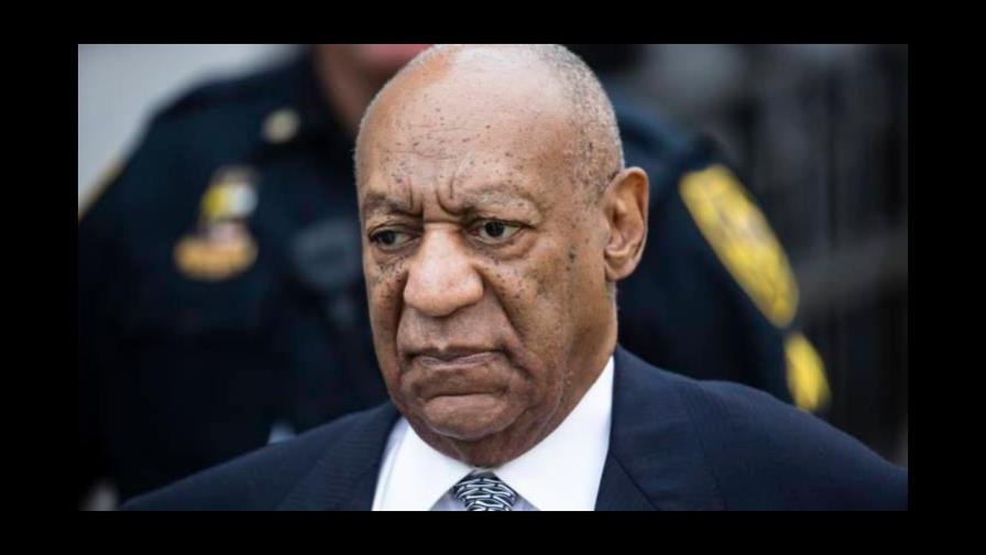 Cosby no muestra remordimiento, espera 10 años en prisión