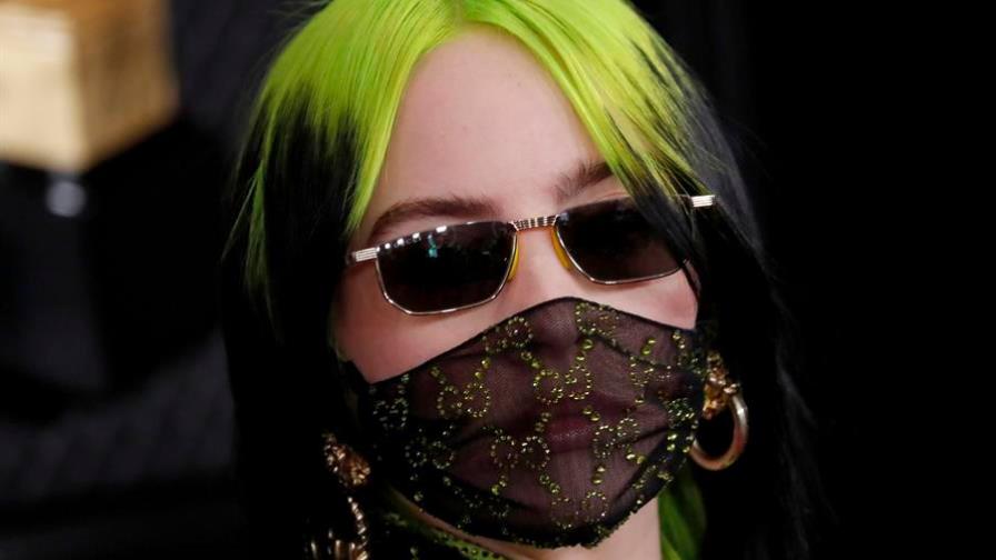 Billie Eilish hace historia en los Grammy