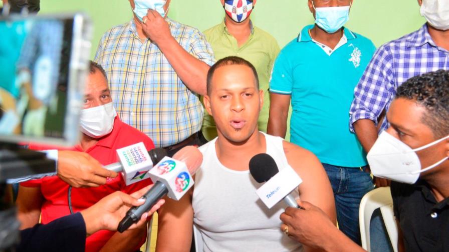 Dirigente popular de Licey al Medio denuncia fue torturado por militares de la Fuerza Aérea