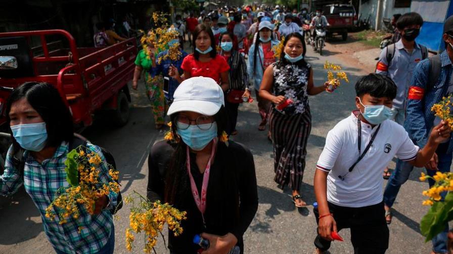 Los manifestantes muertos en Birmania superan los 600