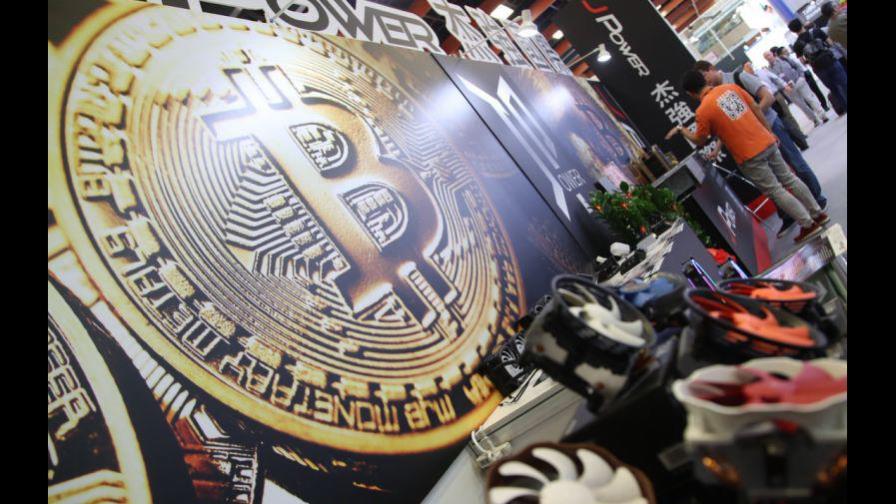 El bitcoin supera los 10,000 dólares por primera vez desde febrero