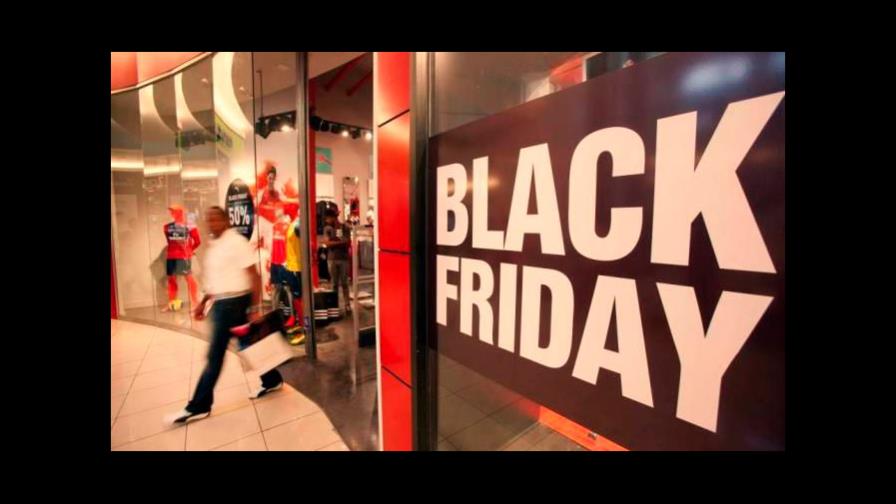 Fundación del Español Urgente piensa que es mejor decir “viernes negro” que “Black Friday”