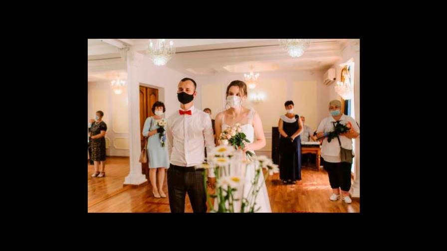 No habrá eventos sociales sin autorización previa de Salud Pública 