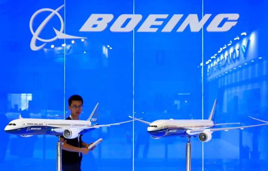 Boeing hará 2.500 bajas pactadas en primera fase de su recorte de plantilla