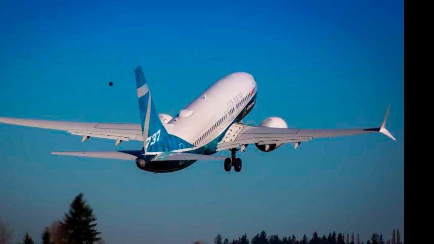 Boeing perdió 561 millones de dólares en el primer trimestre, un 12 % menos