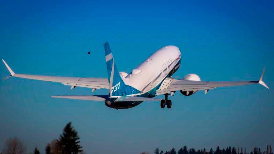 Boeing perdió 561 millones de dólares en el primer trimestre, un 12 % menos