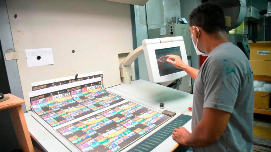 Están listas las boletas electorales de circunscripciones uno y dos del Exterior