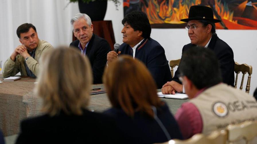 Renuncia vicepresidente del Tribunal Electoral en Bolivia