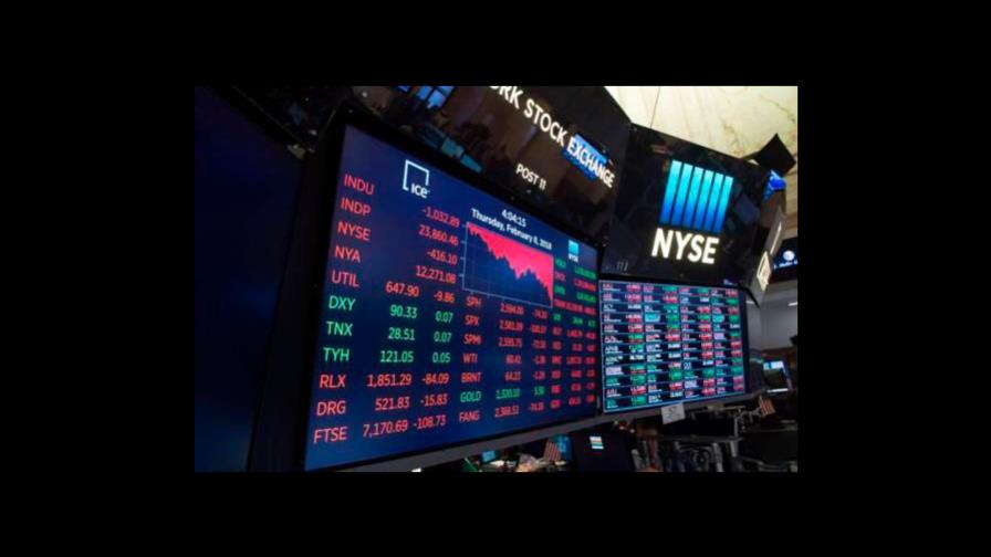 ?Wall Street termina en negativo por indicadores decepcionantes