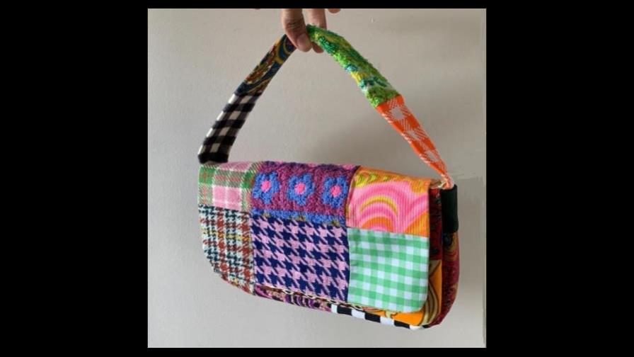 ¡Alerta tendencia! El bolso de parches que está conquistando Instagram
