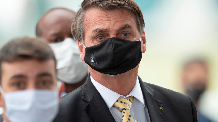 Bolsonaro insiste en que la pandemia fue “superdimensionada”