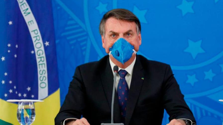 Justicia mantiene fallo que obliga a Bolsonaro a divulgar su test de COVID-19