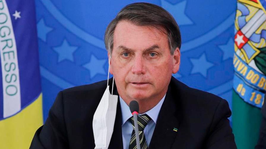 Bolsonaro dice que es una mentira que la Amazonía brasileña arde en fuego Bolsonaro dice que es una mentira que la Amazonía brasileña arde en fuego