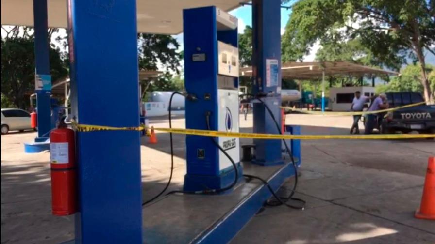 Está grave empleado de estación de GLP herido en la cabeza por asaltantes