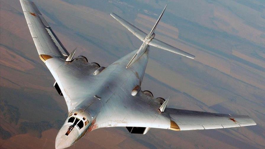 Bombarderos rusos sobrevuelan Bielorrusia en medio crisis migratoria con UE