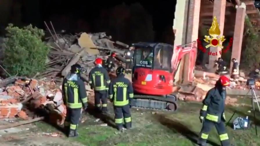 Tres bomberos italianos mueren en una explosión presuntamente intencionada Tres bomberos italianos mueren en una explosión presuntamente intencionada