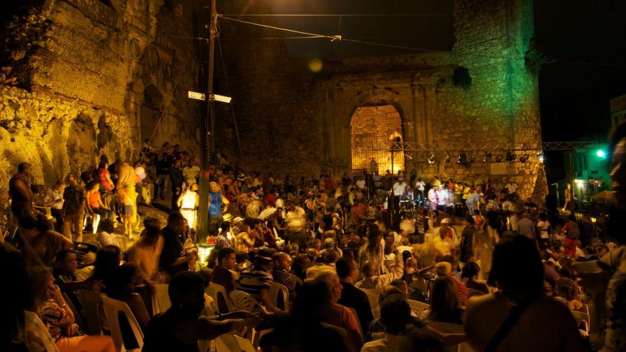 El entretenimiento sigue en cuarentena