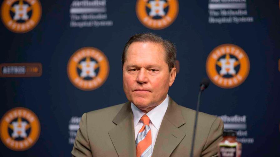 El agente Scott Boras cree que los peloteros de los Astros no deben disculparse
