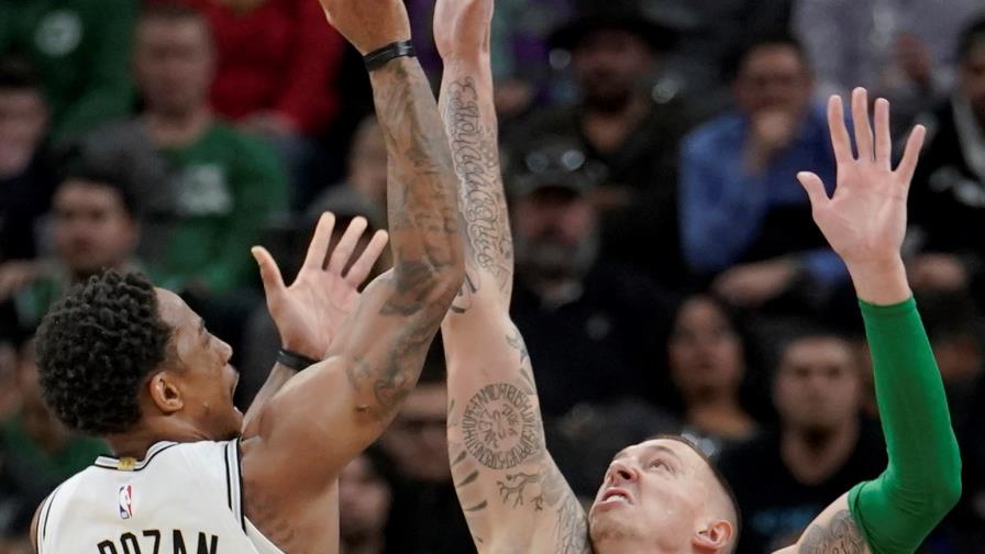 Spurs anota 46 puntos en 3er cuarto para vencer a Celtics; Al Horford 9 puntos y 3 rebotes