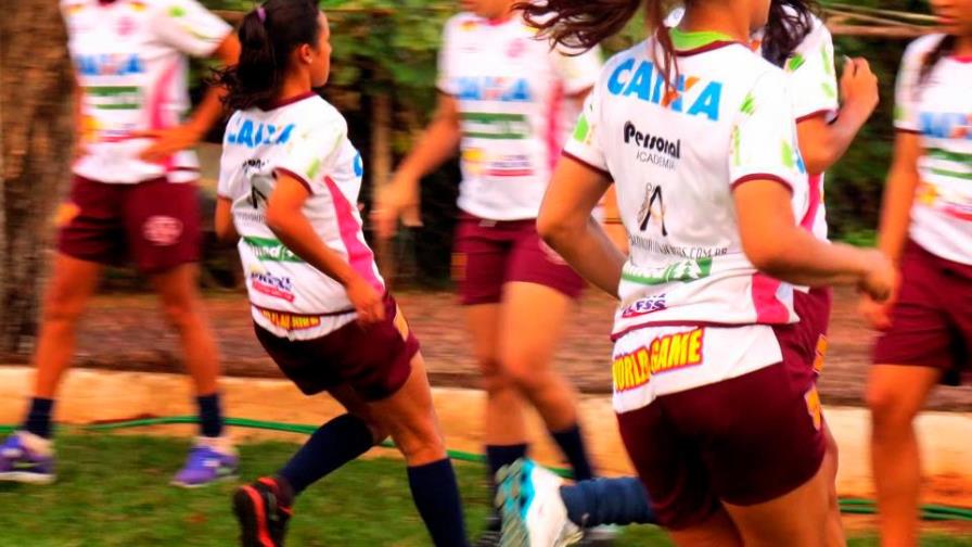 Las campeonas del fútbol brasileño se alzan contra la discriminación salarial Las campeonas del fútbol brasileño se alzan contra la discriminación salarial
