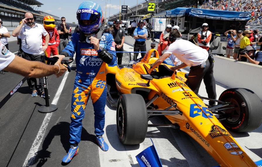 Fernando Alonso y su preocupación en las 500 millas de Indianápolis