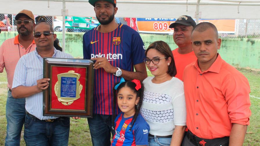 Rayo Fc y Casa Blanca ganan en apertura XXVIII Torneo Fútbol superior Navideño con refuerzos