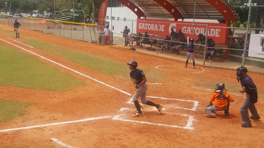 La ULeague-Unphu destaca en inicio del torneo RBI Santo Domingo